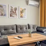 Six Stars 1br Modern 6 Mins To Centre Apartment *