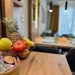 Six Stars 1br Modern 6 Mins To Centre Apartamento Plovdiv