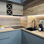 Apartamento Six Stars 1br Modern 6 Mins To Centre Plovdiv