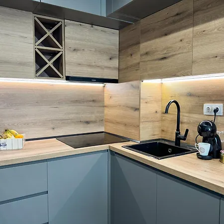 Apartment Six Stars 1br Modern 6 Mins To Centre *